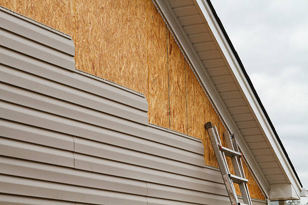 24/7 Emergency Siding Replacement experts in Greenwood, SC